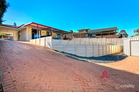 Property photo of 18 Parkfield Way Australind WA 6233