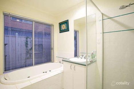 Property photo of 65 Pacific Drive Aspendale Gardens VIC 3195