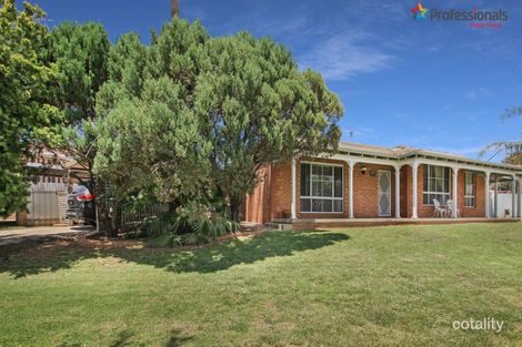 Property photo of 2 Derna Place Ashmont NSW 2650