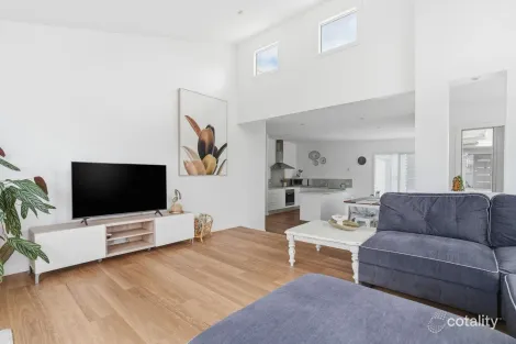 2/3 Murray St, Bridport, TAS 7262