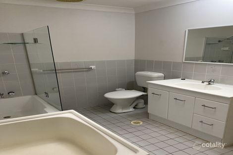 Property photo of 2/5 Cintra Court Raymond Terrace NSW 2324