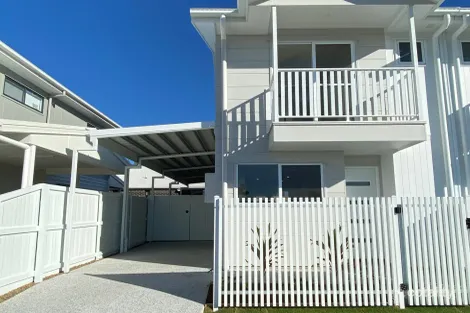 145 Tyndall Cct, Banya, QLD 4551