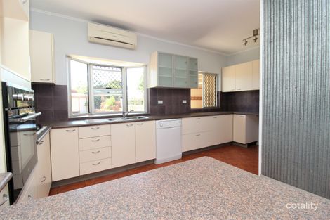 Property photo of 2 Alice Street Mornington QLD 4825