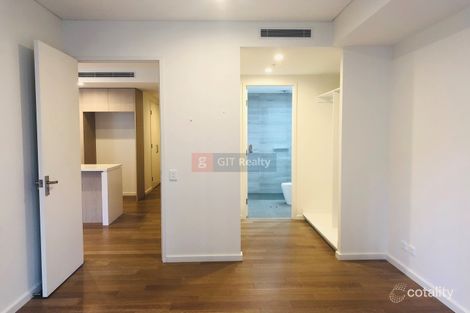 Property photo of 604B/2 Muller Lane Mascot NSW 2020