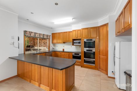 Property photo of 3 Chantilly Place Mount Gambier SA 5290