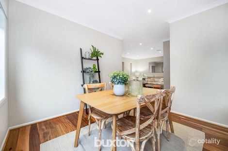 Property photo of 5 Fairview Close Keysborough VIC 3173