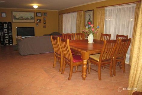 Property photo of 12 Bridgewater Grove Thomastown VIC 3074