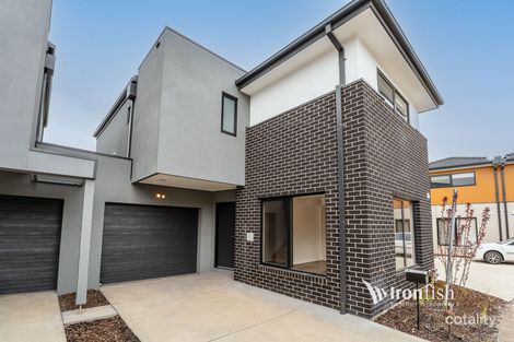 19 Midnight Cct, South Morang, VIC 3752