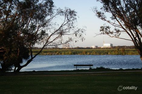 9/6 Waterway Ct, Churchlands, WA 6018