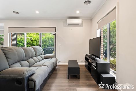 Property photo of 10 Prestige Close Mooroolbark VIC 3138
