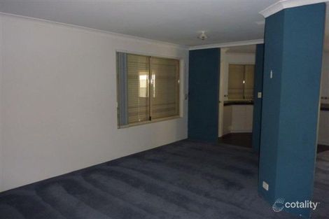 Property photo of 10 Batt Drive Brookdale WA 6112