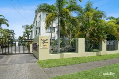 15/215-217 Mcleod St, Cairns North, QLD 4870