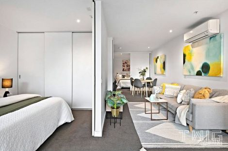 Property photo of 2505/7 Katherine Place Melbourne VIC 3000