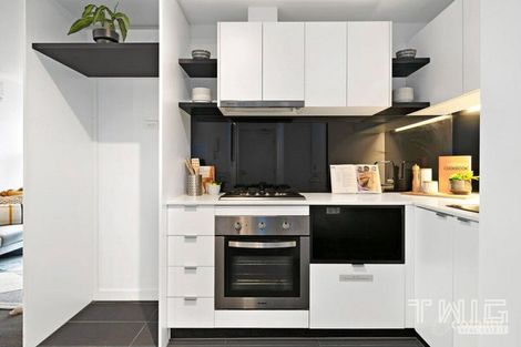 Property photo of 2505/7 Katherine Place Melbourne VIC 3000
