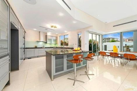 Property photo of 72 Edgewater Drive Bella Vista NSW 2153