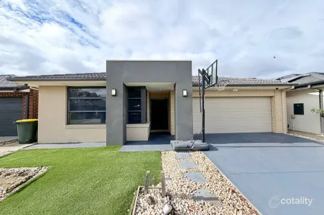 Property photo of 79 Lansdowne Parade Tarneit VIC 3029