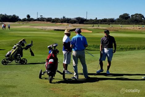 11 Fisher Pl, West Lakes, SA 5021