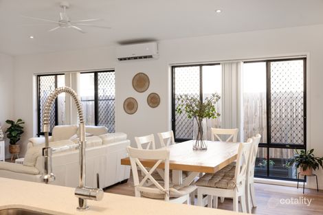 Property photo of 6 Coolum Parade Newport QLD 4020
