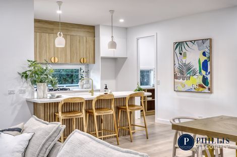 Property photo of 34 Teal Avenue Paradise Point QLD 4216