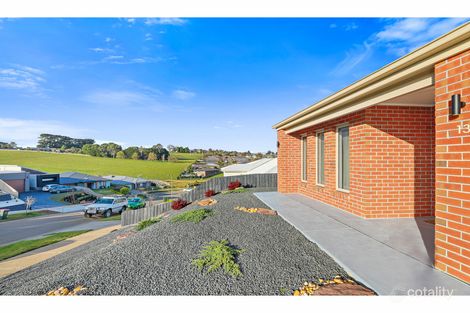 Property photo of 13 Jacaranda Court Warragul VIC 3820