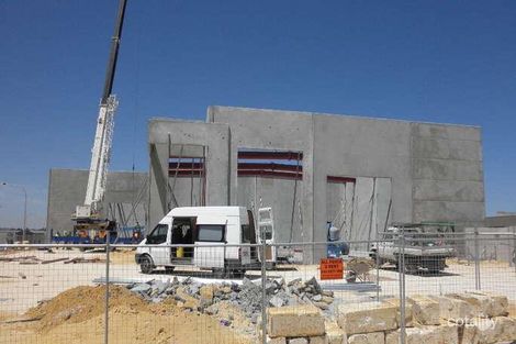 Property photo of 21 Competition Way Wangara WA 6065