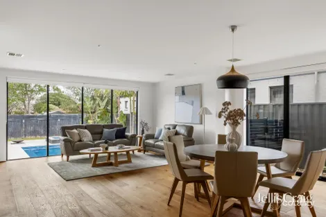 Property photo of 31 Gilmour Road Bentleigh VIC 3204