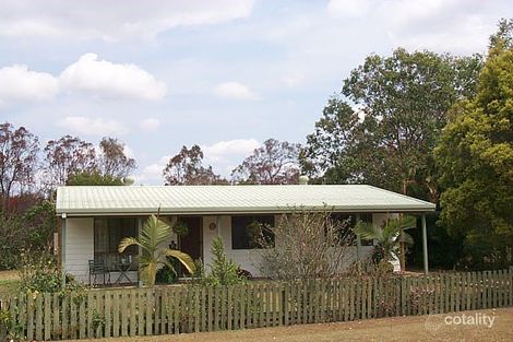 94 Thomas St, Howard, QLD 4659