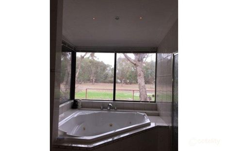 Property photo of 353 Oxley Road Forrestdale WA 6112