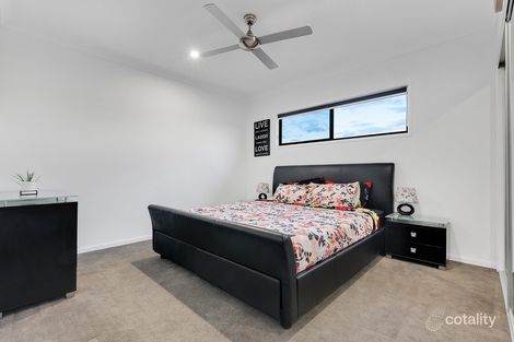 Property photo of 12 Steamer Way Spring Mountain QLD 4300