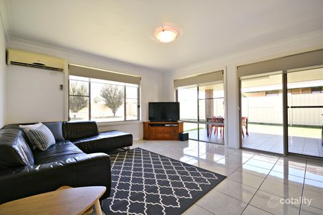 Property photo of 26 William Farrer Drive Dubbo NSW 2830