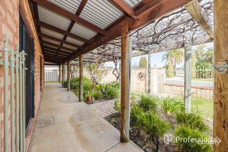 4 Rayleigh St, Middle Swan, WA 6056