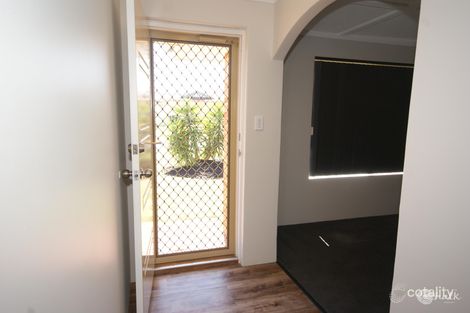 Property photo of 7A Dress Circle Warnbro WA 6169