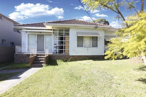 14a Gracemar Ave, Panania, NSW 2213