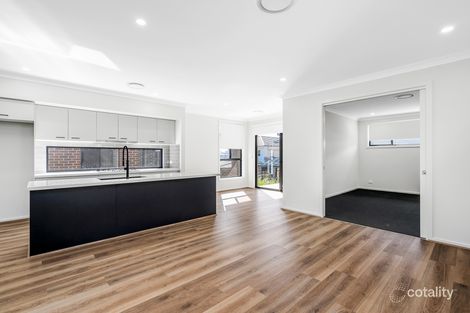 Property photo of 10 Thoroughbred Way Box Hill NSW 2765