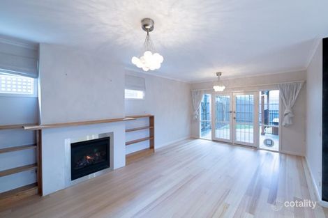 Property photo of 1/13 Ermington Place Kew VIC 3101