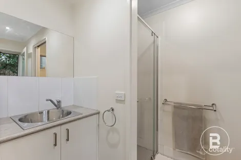 Property photo of 1 Havlin Street East Kennington VIC 3550