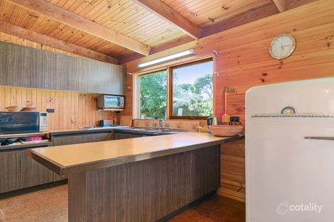 Property photo of 38 Marlin Street Smiths Beach VIC 3922