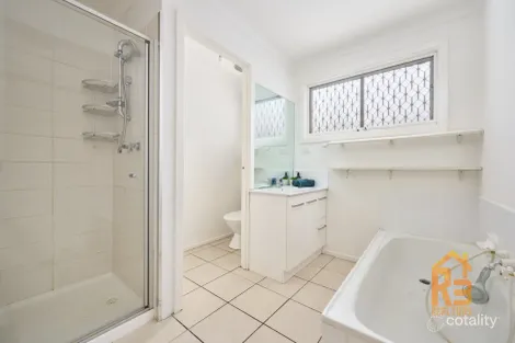 Property photo of 7 Coledale Close Endeavour Hills VIC 3802