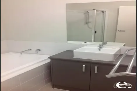 Property photo of 35 Aurora Road Tannum Sands QLD 4680