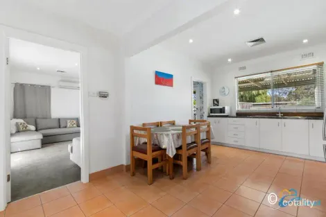 Property photo of 16 Kangaroo Street Loch Sport VIC 3851