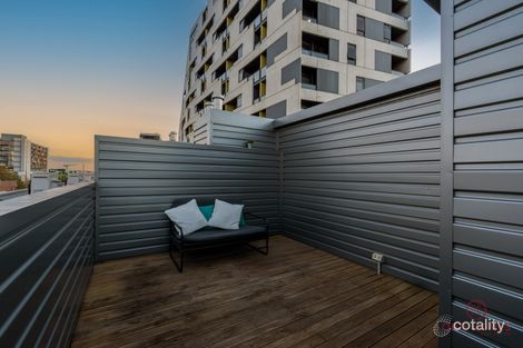 Property photo of 12 Greenham Place Footscray VIC 3011