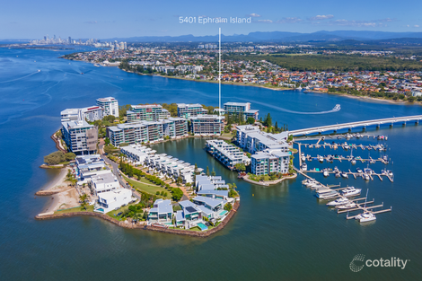 Property photo of 2 Ephraim Island Paradise Point QLD 4216
