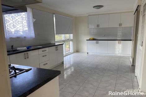 Property photo of 18 Cordelia Grove St Albans VIC 3021