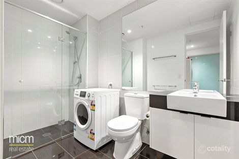Property photo of 3503/151 City Road Southbank VIC 3006