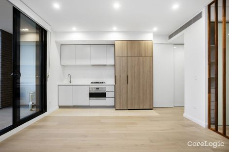 732/3 Maple Tree Rd, Westmead, NSW 2145