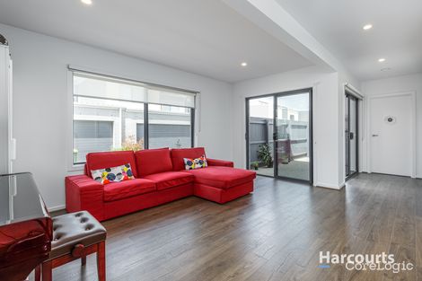 Property photo of 82 Emmeline Row Rowville VIC 3178