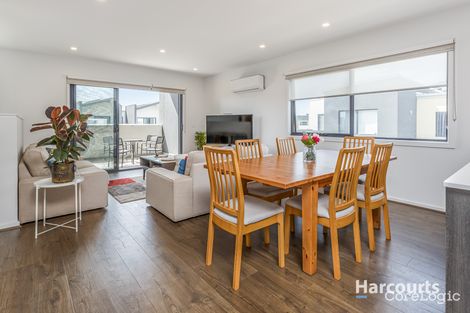 Property photo of 82 Emmeline Row Rowville VIC 3178