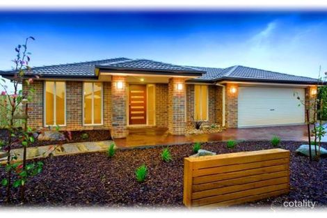 Property photo of 12 Papa Way Officer VIC 3809