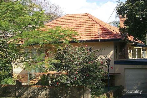 18 Camelot St, Tennyson, QLD 4105