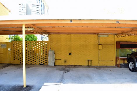 Property photo of 9/29 Tarcoola Crescent Surfers Paradise QLD 4217